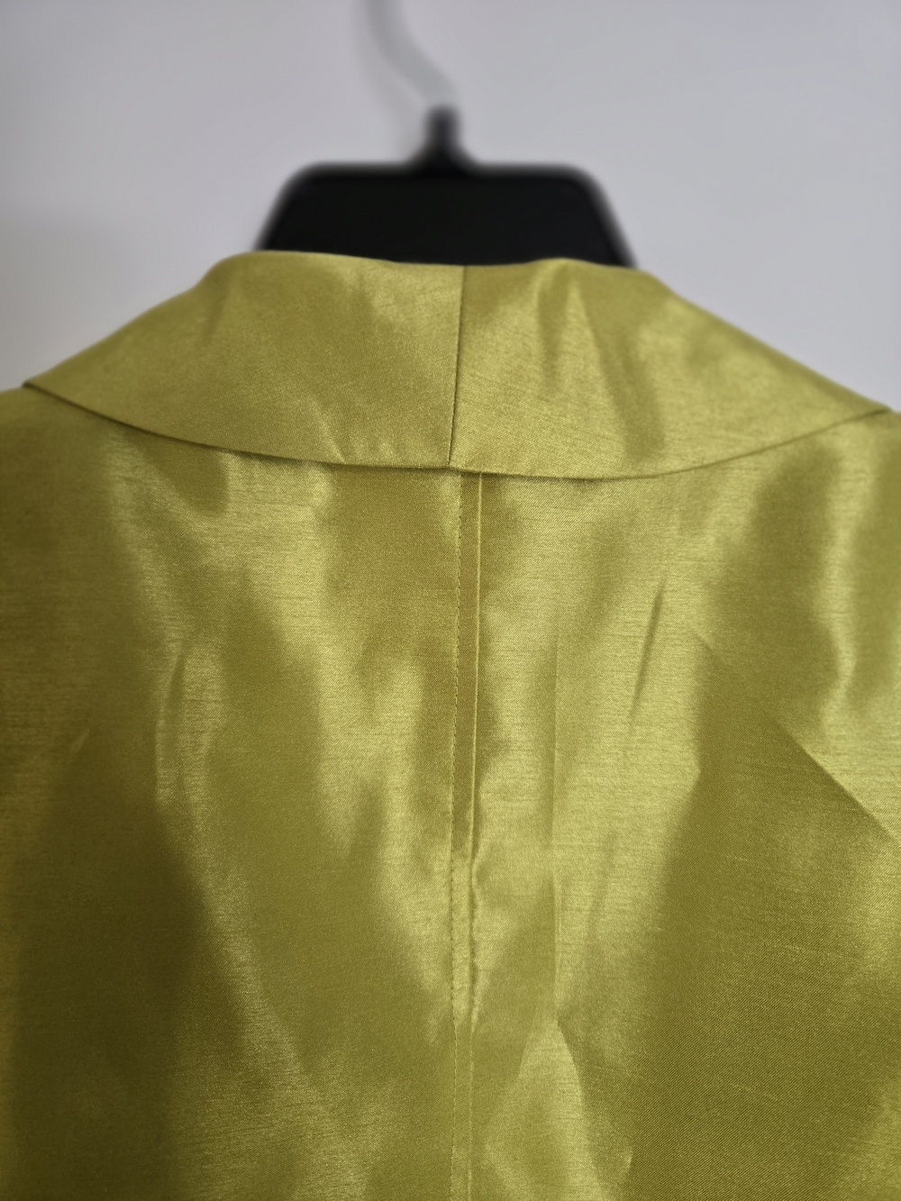 Ashley Stewart Chartreuse Satin Cropped Jacket Blazer Open Front Shrug. 26 / 4X - Picture 3 of 8